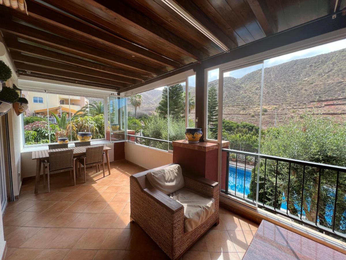 Villa With Private Pool And Beautiful Garden Лос Кристианос Экстерьер фото